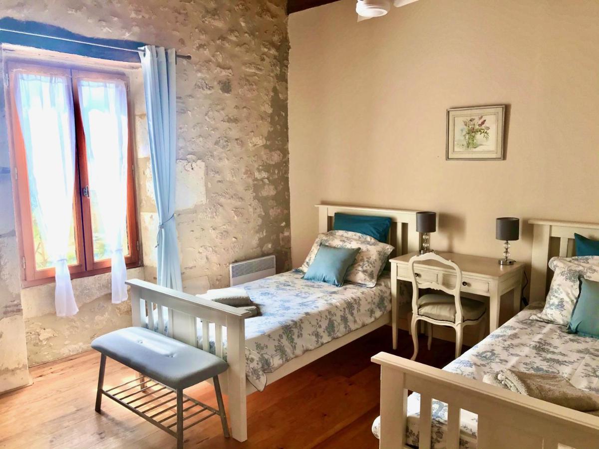 Chez Louis Gites Фюмель Экстерьер фото